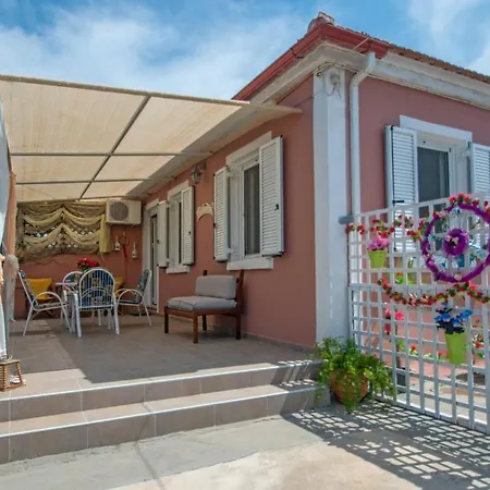 Dora'S Tsilivi Beach House A By 