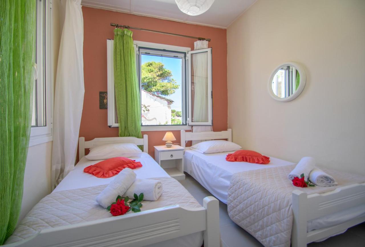 Dora's Tsilivi House A By 