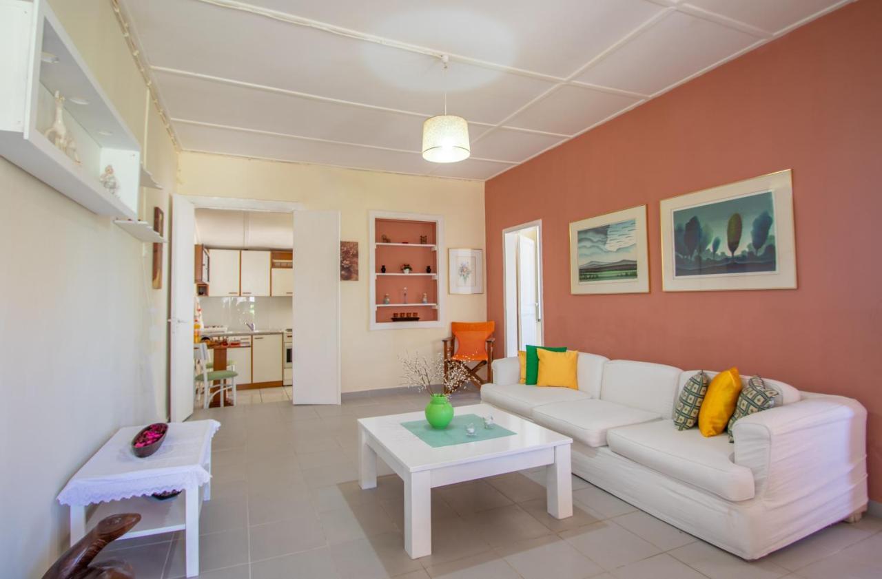Holiday home Dora's Tsilivi House A By 