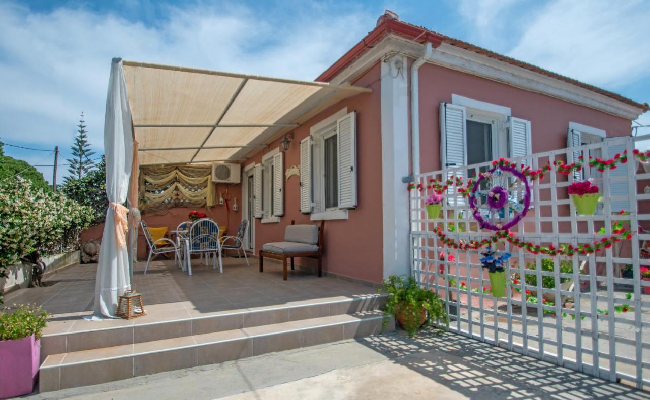 Dora's Tsilivi House A By 